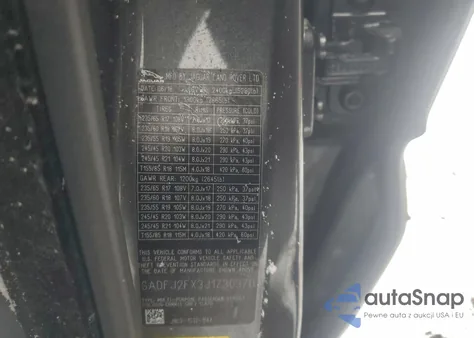 2018 Jaguar E-Pace S из США, поврежденный, VIN SADFJ2FX3J1Z30370